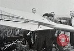 Standbild Reinhold Bodenbearbeitung Deutschland, 1931, aus Sekunde 21 historischem Filmmaterial Videoclip 65675024388