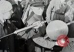 Standbild Reinhold Bodenbearbeitung Deutschland, 1931, aus Sekunde 35 historischem Filmmaterial Videoclip 65675024388