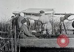 Standbild Reinhold Bodenbearbeitung Deutschland, 1931, aus Sekunde 51 historischem Filmmaterial Videoclip 65675024388