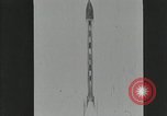 Standbild Projektil Raketen Deutschland, 1934, aus Sekunde 29 historischem Filmmaterial Videoclip 65675024393
