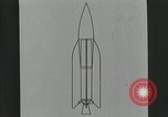 Standbild Projektil Raketen Deutschland, 1934, aus Sekunde 50 historischem Filmmaterial Videoclip 65675024393