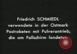Standbild Post per Rakete versenden Österreich, 1932, aus Sekunde 7 historischem Filmmaterial Videoclip 65675024394