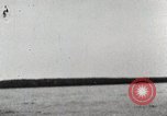 Standbild Testen Raketen auf Schwielowsee Deutschland, 1933, aus Sekunde 26 historischem Filmmaterial Videoclip 65675024413