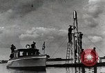 Standbild Testen Raketen auf Schwielowsee Deutschland, 1933, aus Sekunde 43 historischem Filmmaterial Videoclip 65675024413