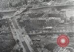 Standbild Ansichten der zerstörten Berlin am Ende des Zweiten Weltkrieg Berlin Deutschland, 1945, aus Sekunde 35 historischem Filmmaterial Videoclip 65675024426