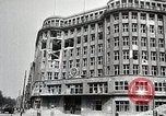 Standbild Ansichten der zerstörten Berlin am Ende des Zweiten Weltkrieg Berlin Deutschland, 1945, aus Sekunde 60 historischem Filmmaterial Videoclip 65675024426