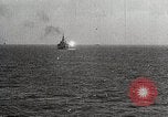 Standbild Der D-Day Invasion Schlacht an den Stränden Normandie Frankreich, 1944, aus Sekunde 45 historischem Filmmaterial Videoclip 65675024431