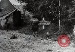 Standbild Verbündeten voraus nach D-Day Invasion Normandie Frankreich, 1944, aus Sekunde 4 historischem Filmmaterial Videoclip 65675024432