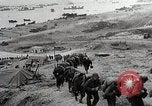 Standbild Verbündeten voraus nach D-Day Invasion Normandie Frankreich, 1944, aus Sekunde 44 historischem Filmmaterial Videoclip 65675024432
