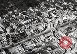 Immagine di Alleati importanti città portuale dopo il D-Day nella seconda guerra mondiale Cherbourg Francia, 1944, secondo 3 filmato di repertorio 65675024433