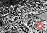 Immagine di Alleati importanti città portuale dopo il D-Day nella seconda guerra mondiale Cherbourg Francia, 1944, secondo 5 filmato di repertorio 65675024433