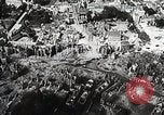Immagine di Alleati importanti città portuale dopo il D-Day nella seconda guerra mondiale Cherbourg Francia, 1944, secondo 22 filmato di repertorio 65675024433