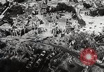 Immagine di Alleati importanti città portuale dopo il D-Day nella seconda guerra mondiale Cherbourg Francia, 1944, secondo 23 filmato di repertorio 65675024433