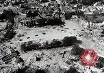 Immagine di Alleati importanti città portuale dopo il D-Day nella seconda guerra mondiale Cherbourg Francia, 1944, secondo 30 filmato di repertorio 65675024433