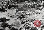 Immagine di Alleati importanti città portuale dopo il D-Day nella seconda guerra mondiale Cherbourg Francia, 1944, secondo 34 filmato di repertorio 65675024433
