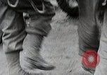 Image Alliés continuent progresser à travers la Normandie Normandie France, 1944, de la seconde 60 séquences d'archives historiques vidéo 65675024435