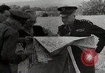 Standbild Verbündeten Angriff Niederlande und Stadt Aachen während Zweiten Weltkrieg Deutschland, 1944, aus Sekunde 8 historischem Filmmaterial Videoclip 65675024439