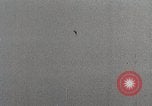 Standbild Verbündeten Angriff Niederlande und Stadt Aachen während Zweiten Weltkrieg Deutschland, 1944, aus Sekunde 58 historischem Filmmaterial Videoclip 65675024439