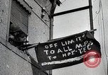 Image les troupes américaines lutte leur voie dans une petite ville Allemagne, 1944, de la seconde 38 séquences d'archives historiques vidéo 65675024442