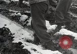 Standbild US-Infanteriedivision 26 Yankee feiert Thanksgiving Frankreich, 1944, aus Sekunde 6 historischem Filmmaterial Videoclip 65675024443
