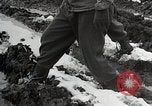 Standbild US-Infanteriedivision 26 Yankee feiert Thanksgiving Frankreich, 1944, aus Sekunde 8 historischem Filmmaterial Videoclip 65675024443