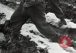 Standbild US-Infanteriedivision 26 Yankee feiert Thanksgiving Frankreich, 1944, aus Sekunde 9 historischem Filmmaterial Videoclip 65675024443