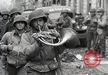 Image Cologne Allemagne tombe aux forces américaines en Seconde Guerre Mondiale Cologne Allemagne, 1945, de la seconde 46 séquences d'archives historiques vidéo 65675024448
