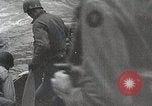 Image les forces américaines l'avance en Allemagne en Seconde Guerre Mondiale Julich Allemagne, 1945, de la seconde 20 séquences d'archives historiques vidéo 65675024449
