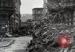 Image les forces américaines l'avance en Allemagne en Seconde Guerre Mondiale Julich Allemagne, 1945, de la seconde 50 séquences d'archives historiques vidéo 65675024449