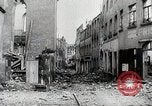 Image les forces américaines l'avance en Allemagne en Seconde Guerre Mondiale Julich Allemagne, 1945, de la seconde 60 séquences d'archives historiques vidéo 65675024449