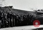 Image libération de soldats américains de camp de prisonniers allemands Allemagne, 1945, de la seconde 3 séquences d'archives historiques vidéo 65675024453