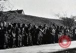 Image libération de soldats américains de camp de prisonniers allemands Allemagne, 1945, de la seconde 7 séquences d'archives historiques vidéo 65675024453