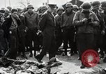 Image libération de soldats américains de camp de prisonniers allemands Allemagne, 1945, de la seconde 35 séquences d'archives historiques vidéo 65675024453