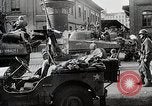 Image -nous et les troupes soviétiques se réunir au Elbe Allemagne, 1945, de la seconde 35 séquences d'archives historiques vidéo 65675024454