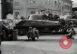 Image -nous et les troupes soviétiques se réunir au Elbe Allemagne, 1945, de la seconde 41 séquences d'archives historiques vidéo 65675024454