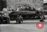Image -nous et les troupes soviétiques se réunir au Elbe Allemagne, 1945, de la seconde 42 séquences d'archives historiques vidéo 65675024454