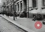 Image -nous et les troupes soviétiques se réunir au Elbe Allemagne, 1945, de la seconde 61 séquences d'archives historiques vidéo 65675024454