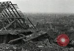 Image Seconde Guerre Mondiale destruction à Nuremberg ALLEMAGNE Nuremberg ALLEMAGNE, 1945, de la seconde 36 séquences d'archives historiques vidéo 65675024457