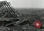 Image Seconde Guerre Mondiale destruction à Nuremberg ALLEMAGNE Nuremberg ALLEMAGNE, 1945, de la seconde 38 séquences d'archives historiques vidéo 65675024457