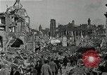 Image Seconde Guerre Mondiale destruction à Nuremberg ALLEMAGNE Nuremberg ALLEMAGNE, 1945, de la seconde 46 séquences d'archives historiques vidéo 65675024457