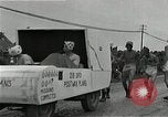Image Mardi Gras Paris France, 1945, de la seconde 13 séquences d'archives historiques vidéo 65675024460