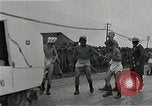 Image Mardi Gras Paris France, 1945, de la seconde 15 séquences d'archives historiques vidéo 65675024460