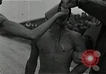 Image Mardi Gras Paris France, 1945, de la seconde 25 séquences d'archives historiques vidéo 65675024460