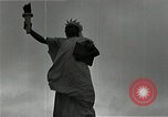 Image Mardi Gras Paris France, 1945, de la seconde 27 séquences d'archives historiques vidéo 65675024460
