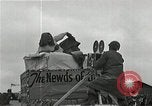 Image Mardi Gras Paris France, 1945, de la seconde 42 séquences d'archives historiques vidéo 65675024460