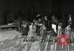 Image Mardi Gras Paris France, 1945, de la seconde 36 séquences d'archives historiques vidéo 65675024461