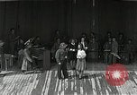 Image Mardi Gras Paris France, 1945, de la seconde 44 séquences d'archives historiques vidéo 65675024461