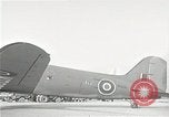 Immagine di Sir Alan Brooke Corea Aviosuperficie Kimpo, 1945, secondo 22 filmato di repertorio 65675024464