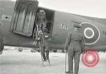 Immagine di Sir Alan Brooke Corea Aviosuperficie Kimpo, 1945, secondo 23 filmato di repertorio 65675024464