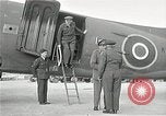 Immagine di Sir Alan Brooke Corea Aviosuperficie Kimpo, 1945, secondo 28 filmato di repertorio 65675024464